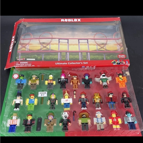 ROBLOX Series 1 Ultimate Collector's Set Jazwares 29 Pieces No Box No Code - Picture 1 of 1